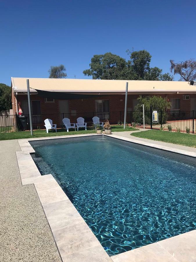 Bridge Motor Inn Tocumwal Exterior photo
